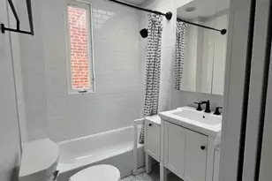 547 4th St SE, Washington, DC 20003 - Photo 11