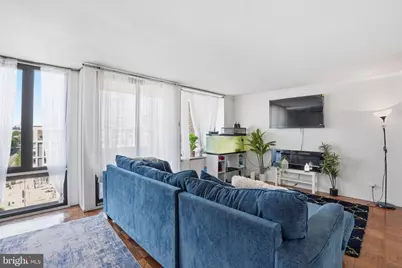 490 M Street SW #W-710, Washington, DC 20024 - Photo 3