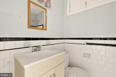 1227 18th Place NE, Washington, DC 20002 - Photo 11
