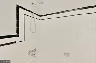 1227 18th Pl NE, Washington, DC 20002 - Photo 13