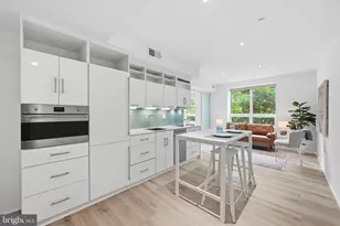 2424 17th St NW, Washington, DC 20009 - Photo 3