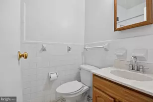 1711 Massachusetts Ave NW, Washington, DC 20036 - Photo 11