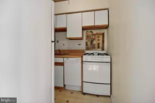 1711 Massachusetts Ave NW, Washington, DC 20036 - Photo 13