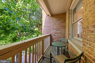 19 Logan Cir NW, Washington, DC 20005 - Photo 21