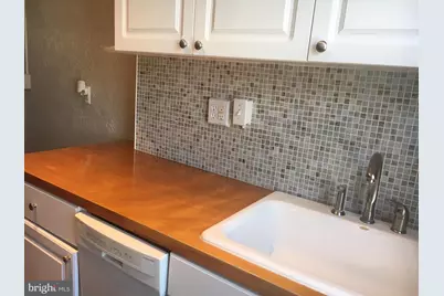 1725 17th Street NW, Washington, DC 20009 - Photo 15