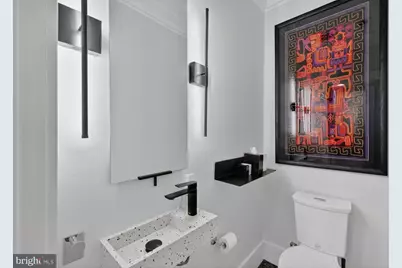 2214 North Capitol Street NW, Washington, DC 20002 - Photo 15