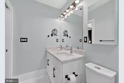 2214 North Capitol Street NW, Washington, DC 20002 - Photo 21