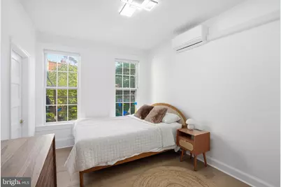 313 C Street SE, Washington, DC 20003 - Photo 27