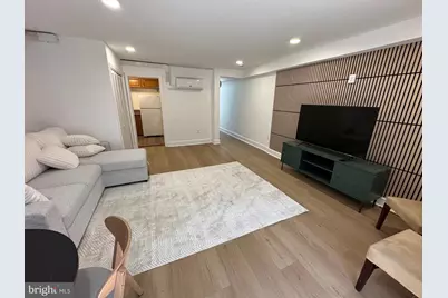 313 C Street SE, Washington, DC 20003 - Photo 13
