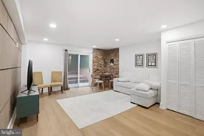 313 C Street SE, Washington, DC 20003 - Photo 25