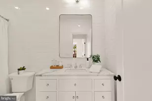 1010 I St NE, Washington, DC 20002 - Photo 27