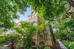 17 5th St SE, Washington, DC 20003 - Photo 25