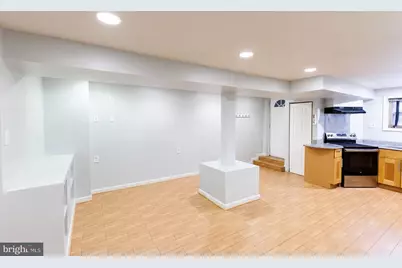 1437 East Capitol Street SE #B, Washington, DC 20003 - Photo 5