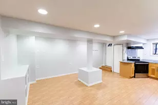 1437 East Capitol St SE, Washington, DC 20003 - Photo 5