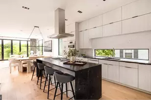 1522 Foxhall Rd NW, Washington, DC 20007 - Photo 5