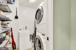 1502 10th St NW, Washington, DC 20001 - Photo 17