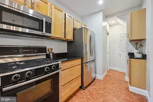 1549 44th St NW, Washington, DC 20007 - Photo 5