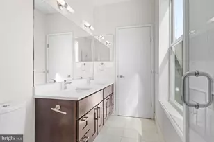 610 Newton Pl NW, Washington, DC 20010 - Photo 21