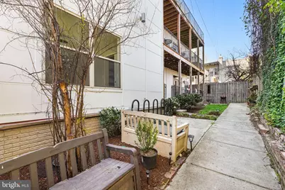 610 Newton Place NW #4, Washington, DC 20010 - Photo 29
