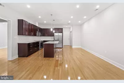 610 Newton Place NW #4, Washington, DC 20010 - Photo 3