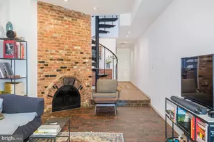 238 14th St SE, Washington, DC 20003 - Photo 5