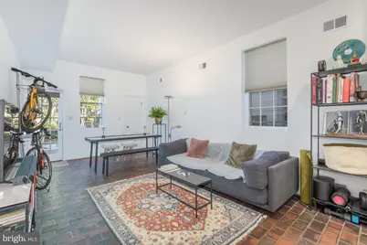 238 14th Street SE, Washington, DC 20003 - Photo 3
