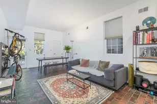 238 14th St SE, Washington, DC 20003 - Photo 3
