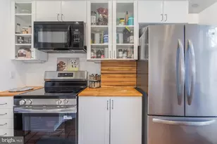 238 14th St SE, Washington, DC 20003 - Photo 17