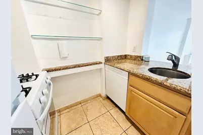 922 24th Street NW #615, Washington, DC 20037 - Photo 13
