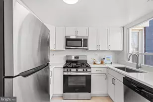 1040 6th St NE, Washington, DC 20002 - Photo 7