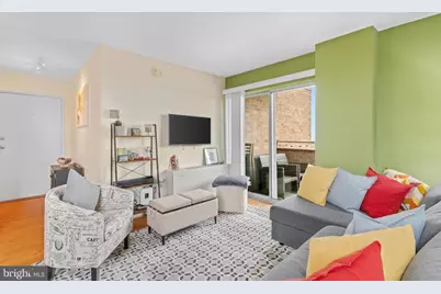 2800 Wisconsin Avenue NW #1002, Washington, DC 20007 - Photo 3