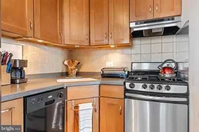 2800 Wisconsin Avenue NW #1002, Washington, DC 20007 - Photo 7