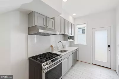 1005 Irving Street NW, Washington, DC 20010 - Photo 9