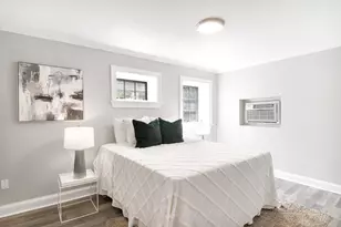 1708 Newton St NW, Washington, DC 20010 - Photo 11