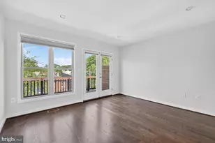 3430 Brown St NW, Washington, DC 20010 - Photo 9