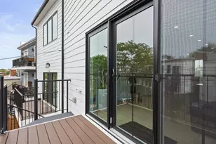 1253 Holbrook Terrace NE, Washington, DC 20002 - Photo 7