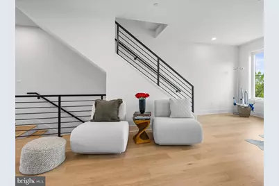 1253 Holbrook Terrace NE #B, Washington, DC 20002 - Photo 9