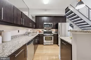1390 Kenyon Street NW, Washington, DC 20010 - Photo 7