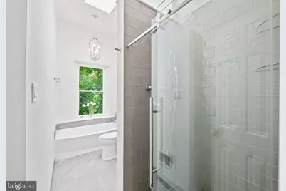3307 O Street NW, Washington, DC 20007 - Photo 31