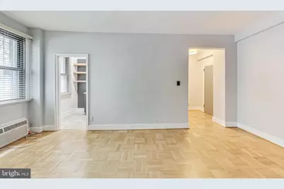 1010 25th Street NW #101, Washington, DC 20037 - Photo 5