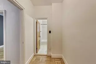 1010 25th St NW, Washington, DC 20037 - Photo 13