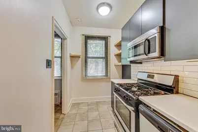 1010 25th Street NW #101, Washington, DC 20037 - Photo 7