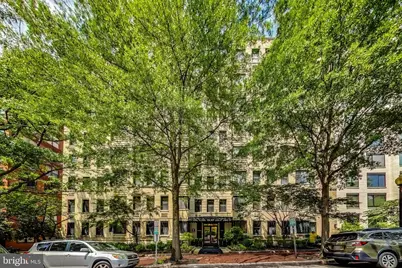 1010 25th Street NW #101, Washington, DC 20037 - Photo 1