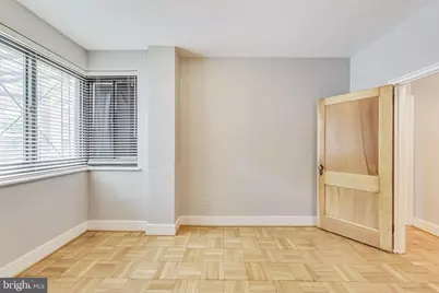 1010 25th Street NW #101, Washington, DC 20037 - Photo 11