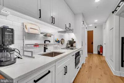 1211 Van Street SE #1014, Washington, DC 20003 - Photo 7