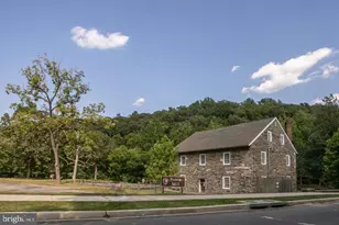 4600 Connecticut Ave NW, Washington, DC 20008 - Photo 23