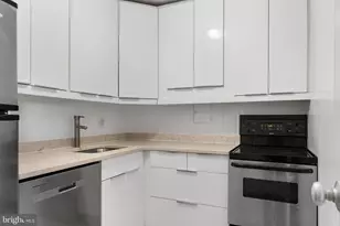 4600 Connecticut Ave NW, Washington, DC 20008 - Photo 7
