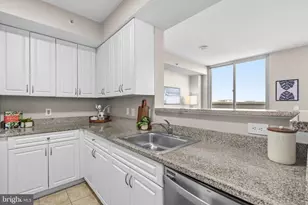 555 Massachusetts Ave NW, Washington, DC 20001 - Photo 9