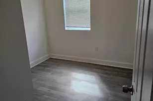 3929 4th St SE, Washington, DC 20032 - Photo 7