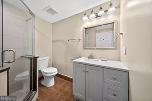 817 6th St NW, Washington, DC 20001 - Photo 3